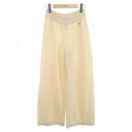 Chanel P47539K06042 Cashmere Pants
