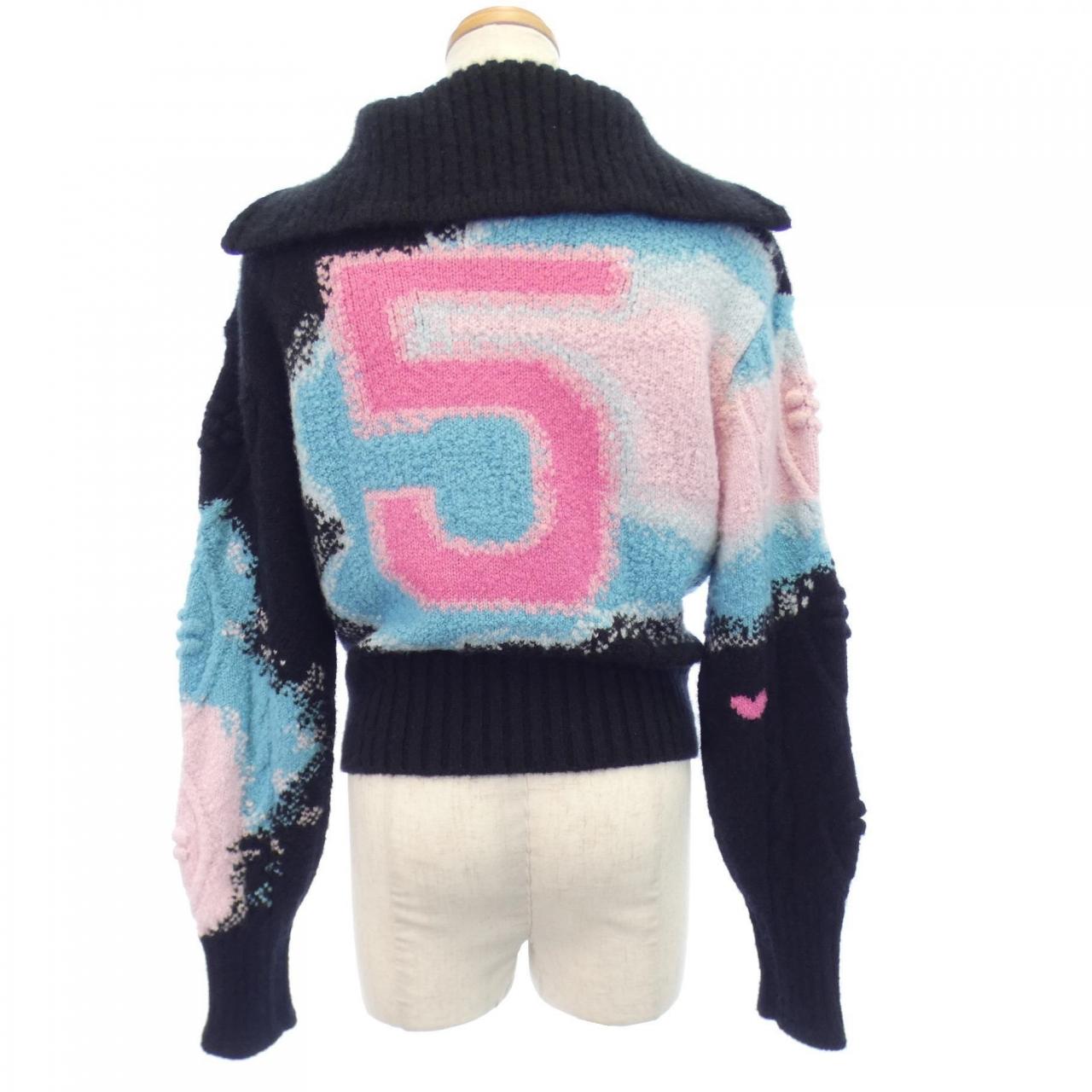 Chanel P73226K10553 Cashmere Knit