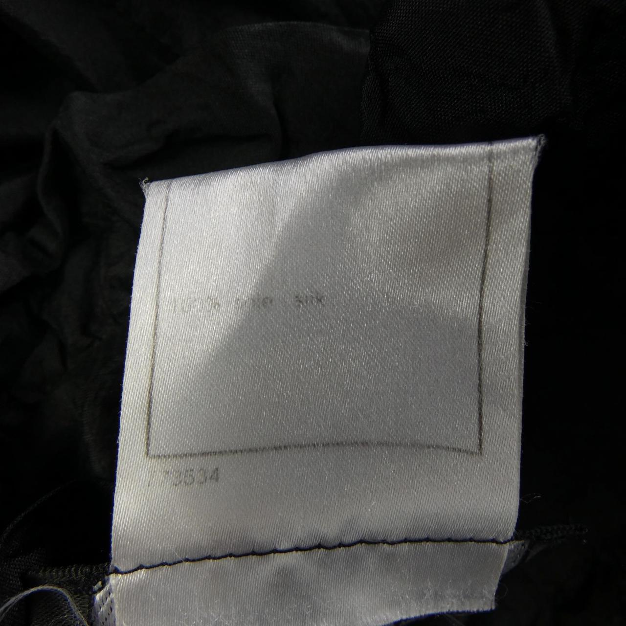 Chanel P30170V20340 07C Silk Top