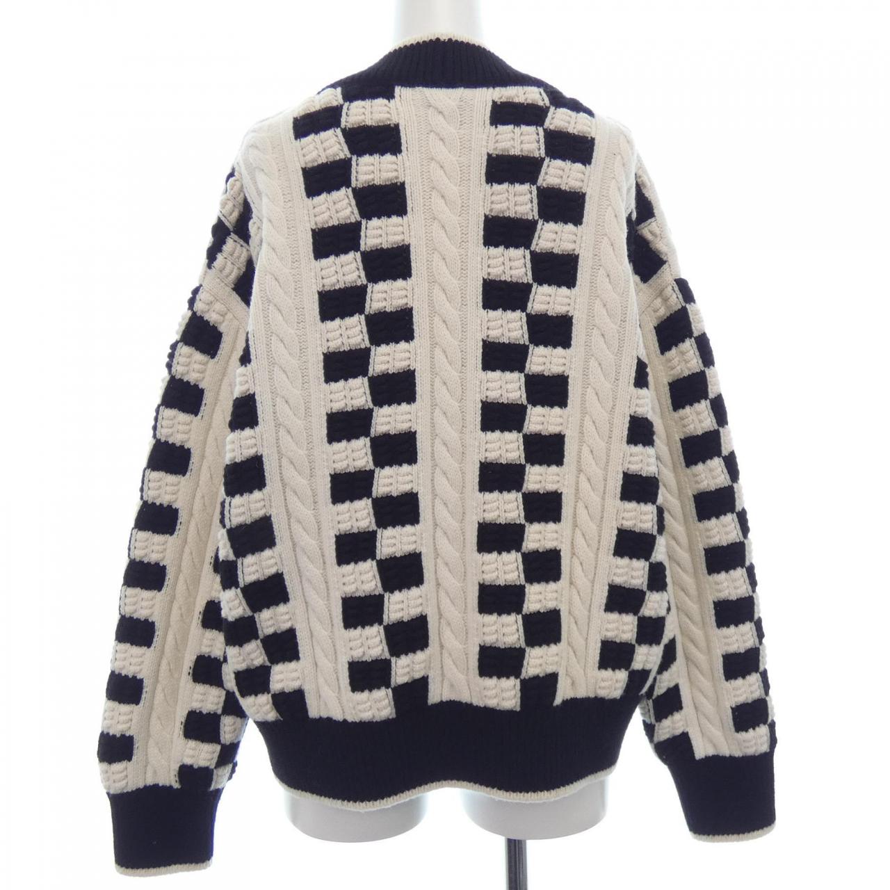 Chanel P74123K10621 Cashmere Knit