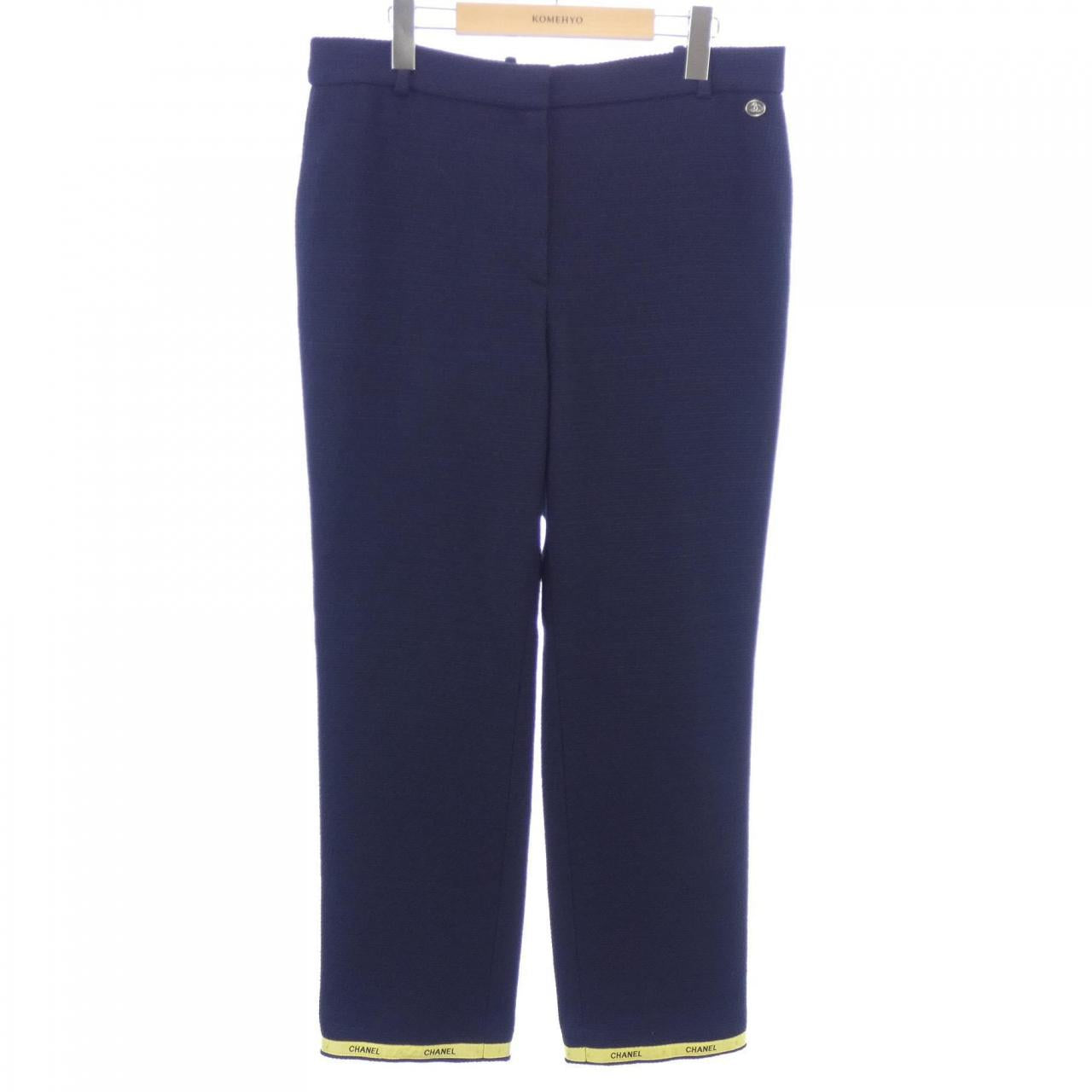 Chanel P70103V33633 Pants