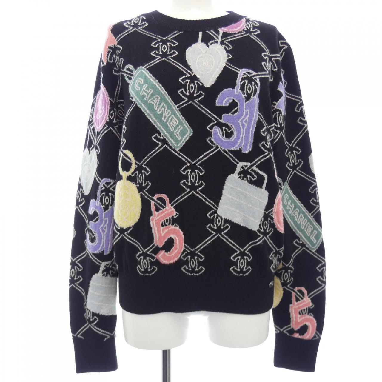 Chanel P72298K10398 Cashmere Knit