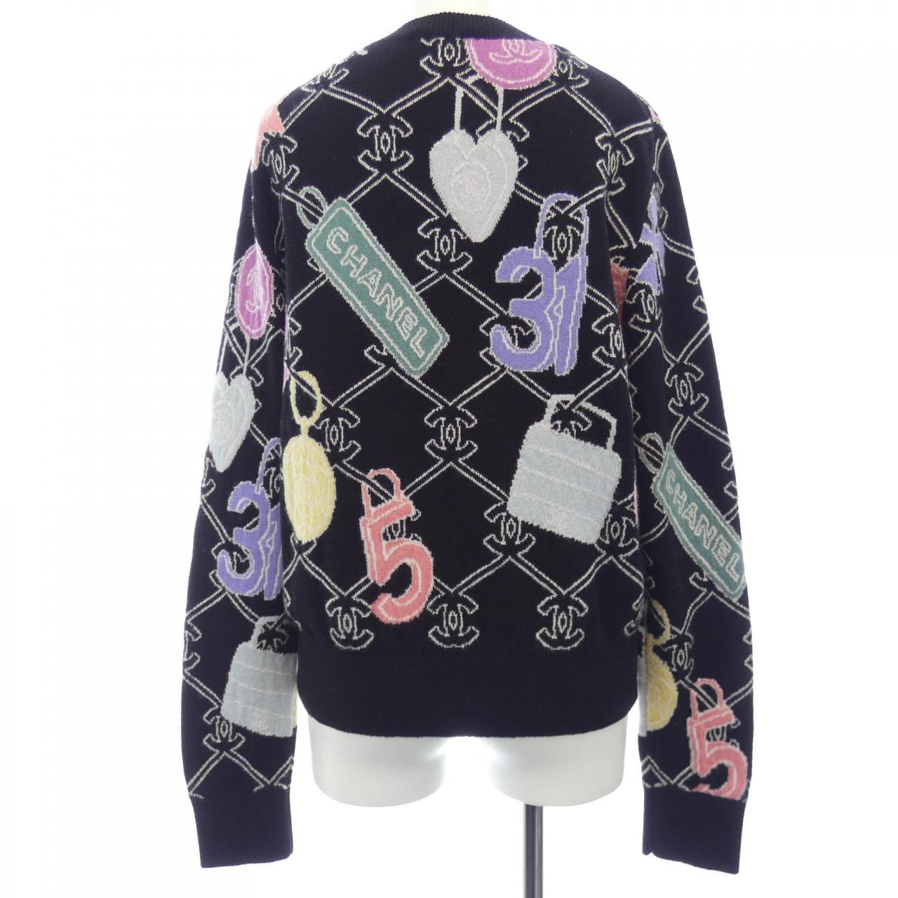 Chanel P72298K10398 Cashmere Knit