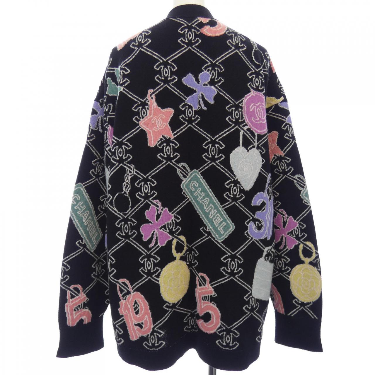 Chanel P72295K10398 Cashmere Cardigan