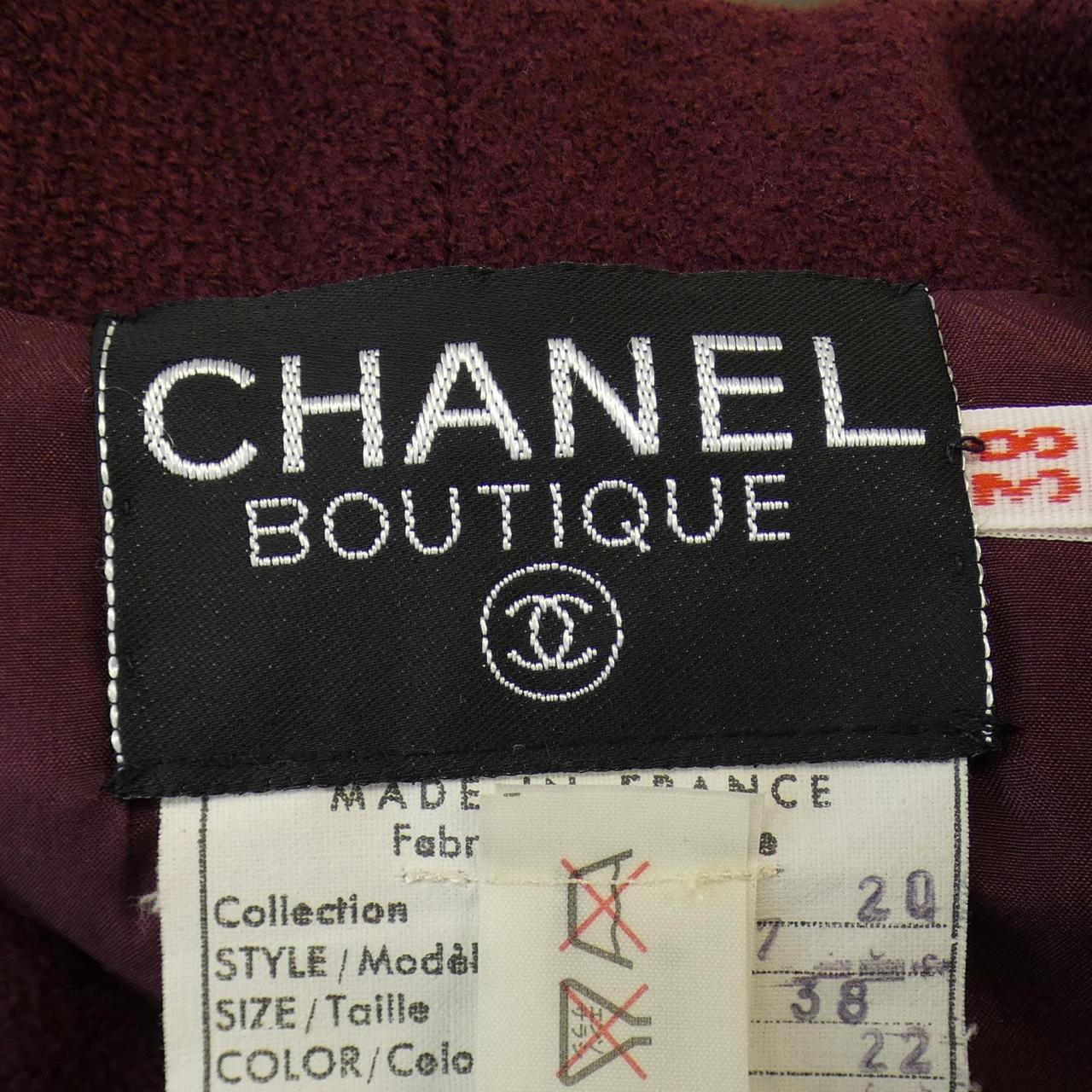Chanel Set Up