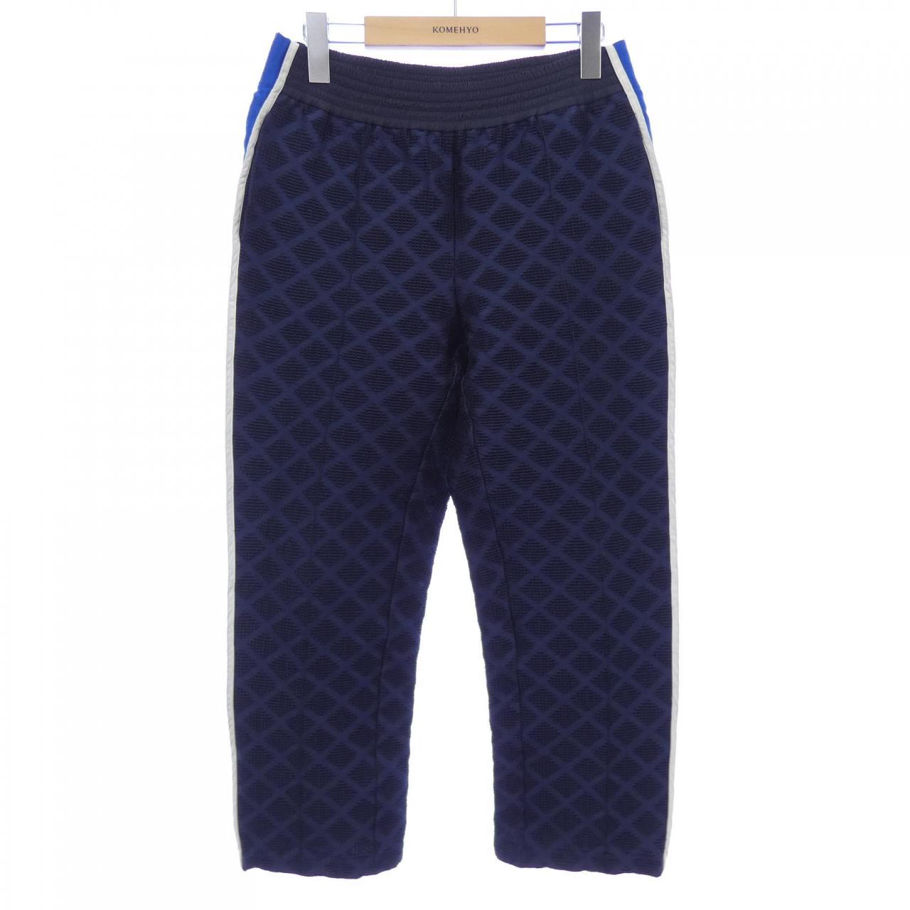 Chanel P58261V44136 Pants