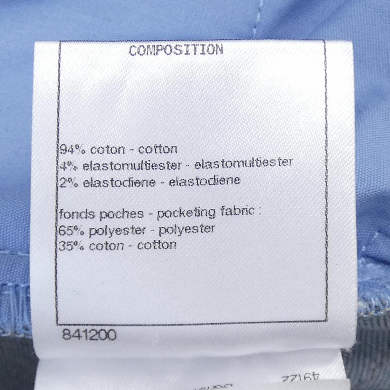 Chanel P63150V48894 Jeans