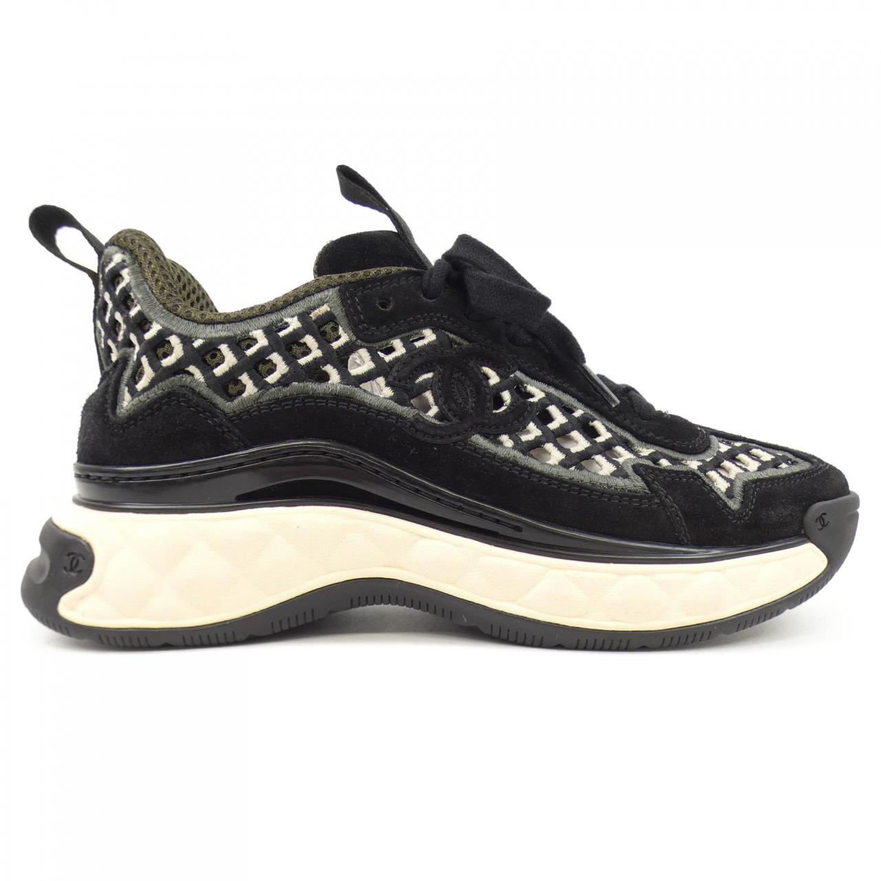 Chanel G37126Y55130 Suede Calfskin Embroidery Sneakers