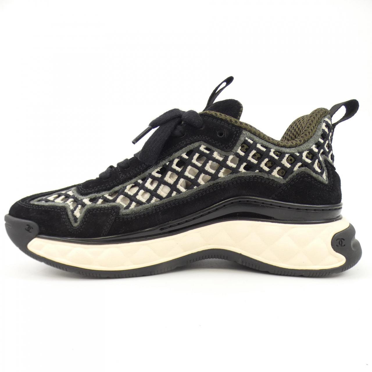 Chanel G37126Y55130 Suede Calfskin Embroidery Sneakers