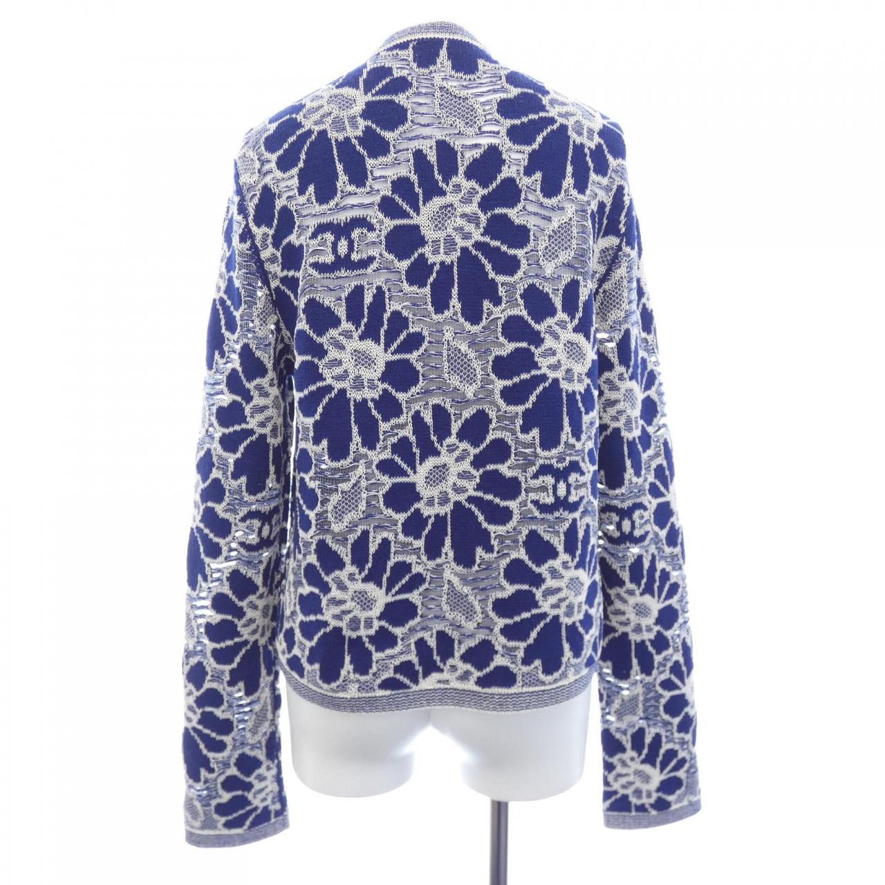 Chanel P63038K48842 Cardigan