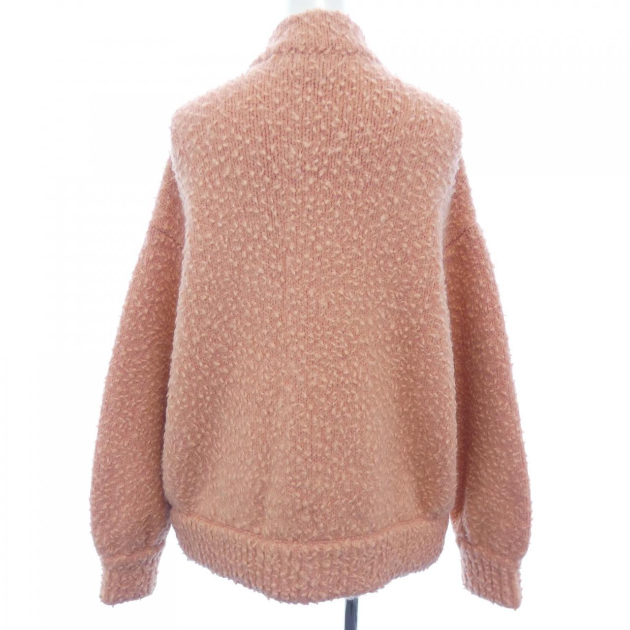 Chanel P71375K10257 Cardigan
