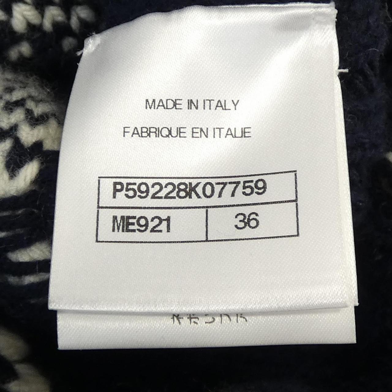 Chanel P59228K07759 Cashmere Knit