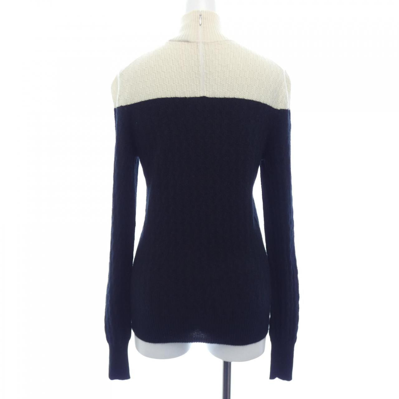 Chanel P46759K05909 Cashmere Knit