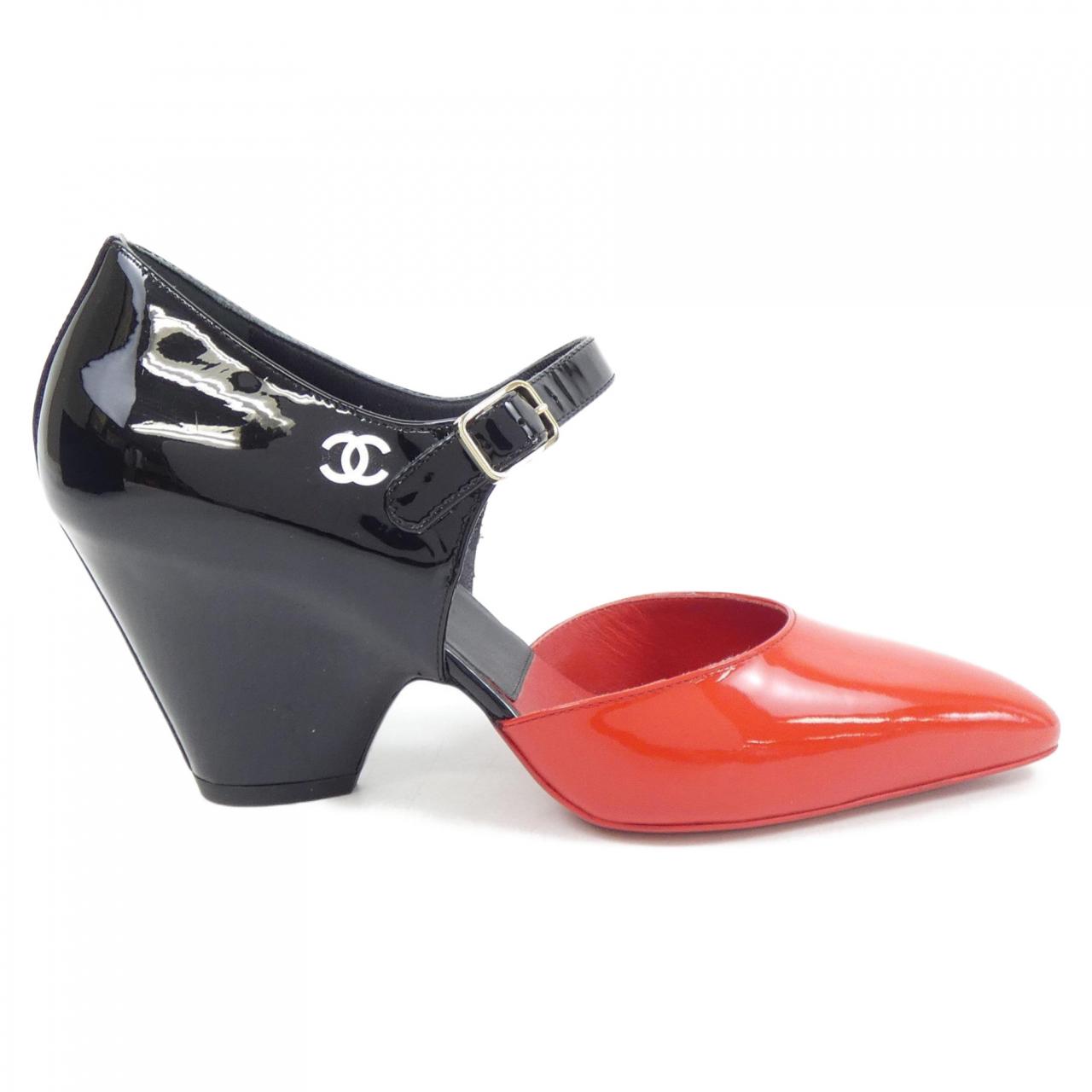 Chanel G35426X51282 Patent Calfskin Pumps