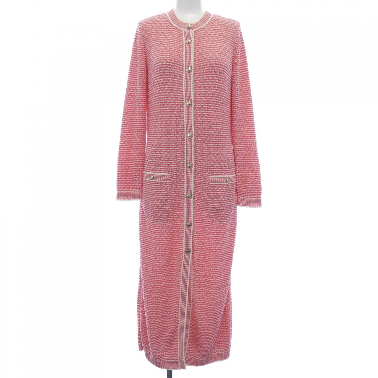 Chanel P70398K10019 Long Cardigan