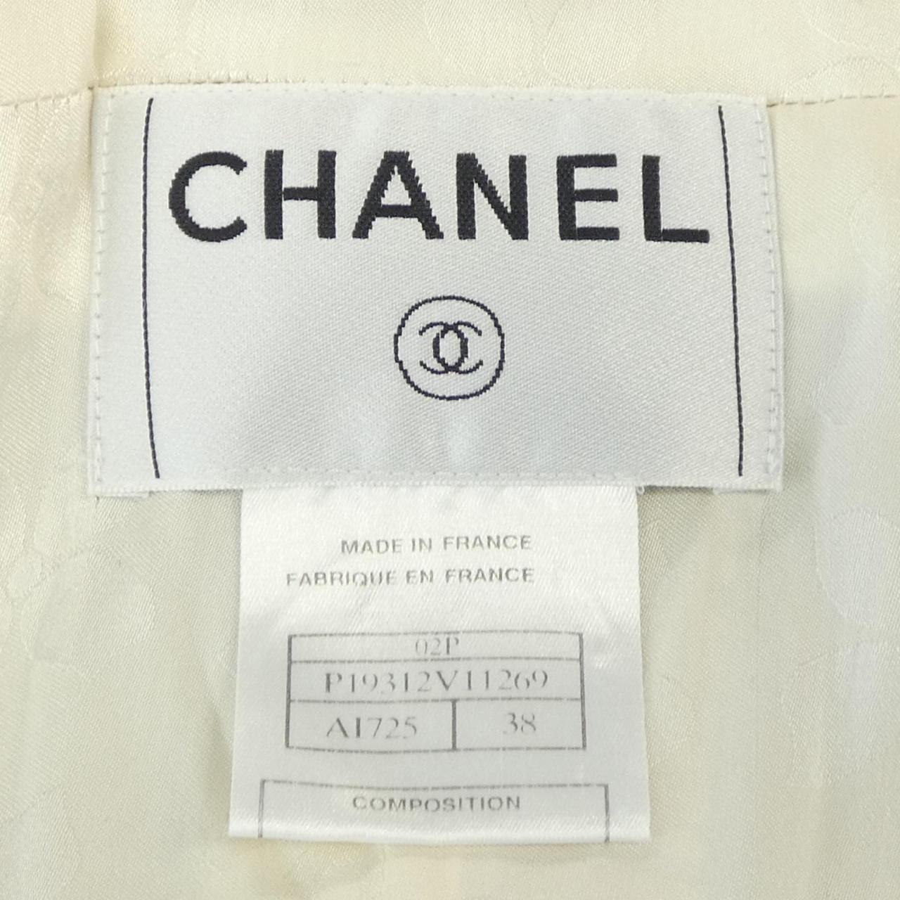 Chanel P19312V11269 Jacket