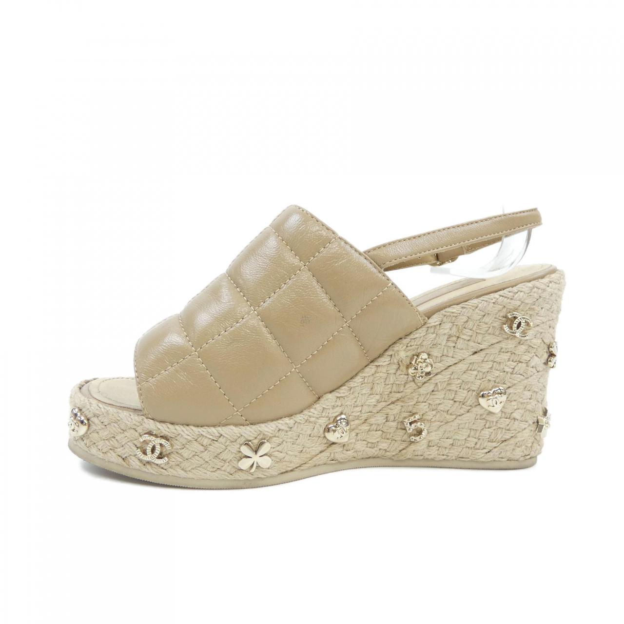 Chanel G45629B16444 Shiny Lambskin Sandals