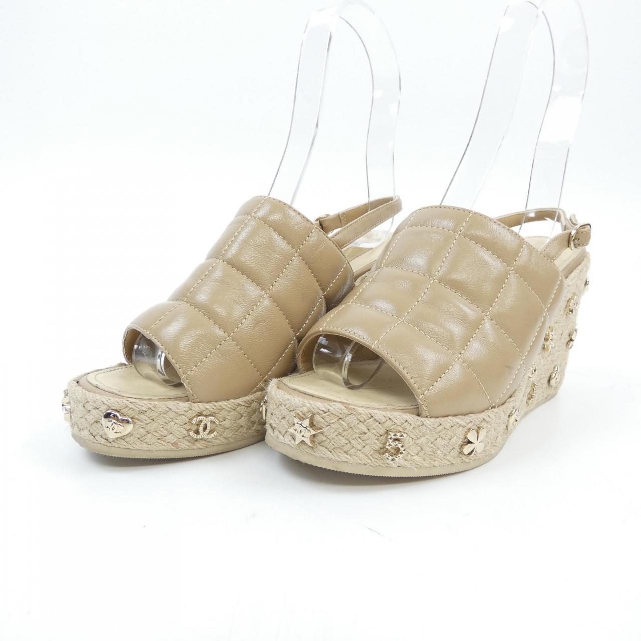 Chanel G45629B16444 Shiny Lambskin Sandals