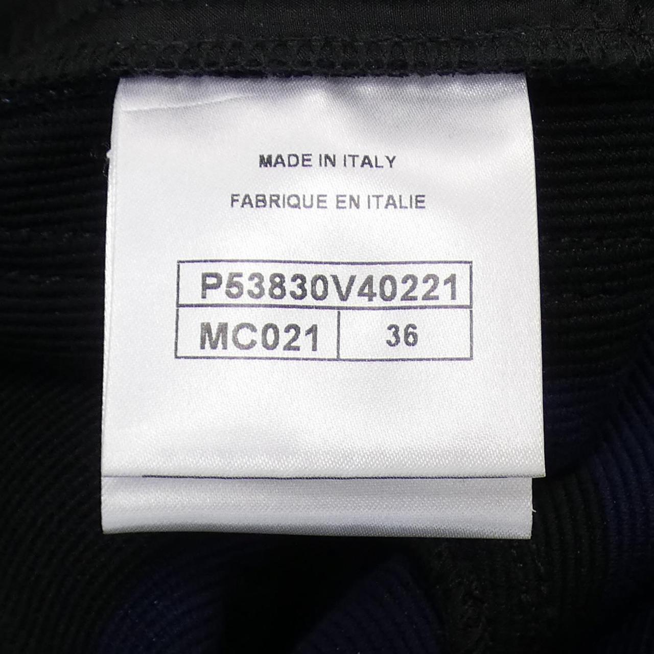 Chanel P53830V40221 Pants
