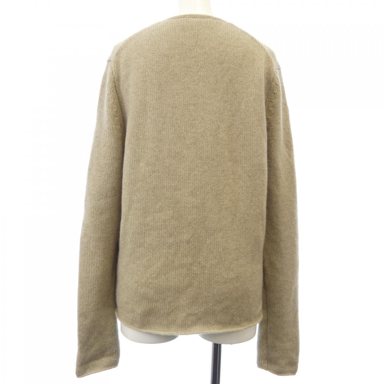 Chanel P16334V00818 Cashmere Cardigan