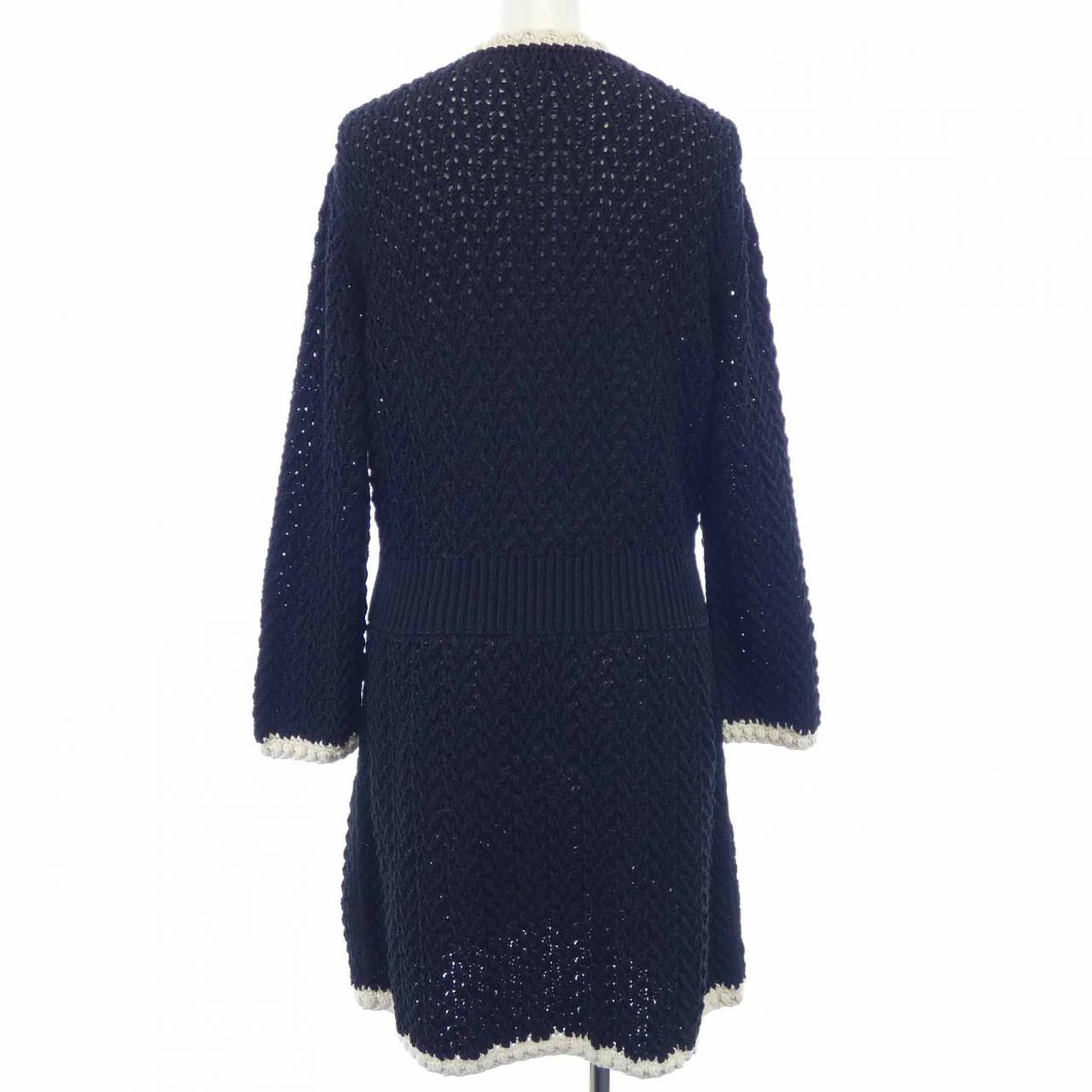 Chanel P72020K10363 Long Cardigan