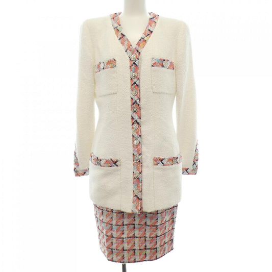 Chanel P06429W02291 96P Suit