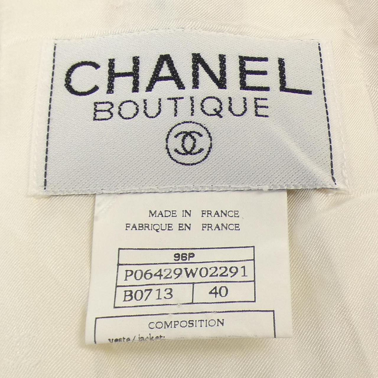 Chanel P06429W02291 96P Suit