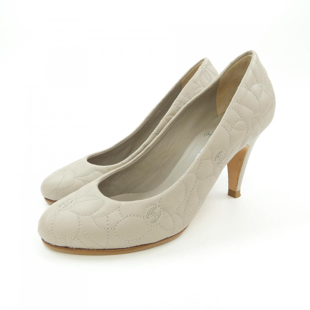 Chanel G27320X01000 Pumps