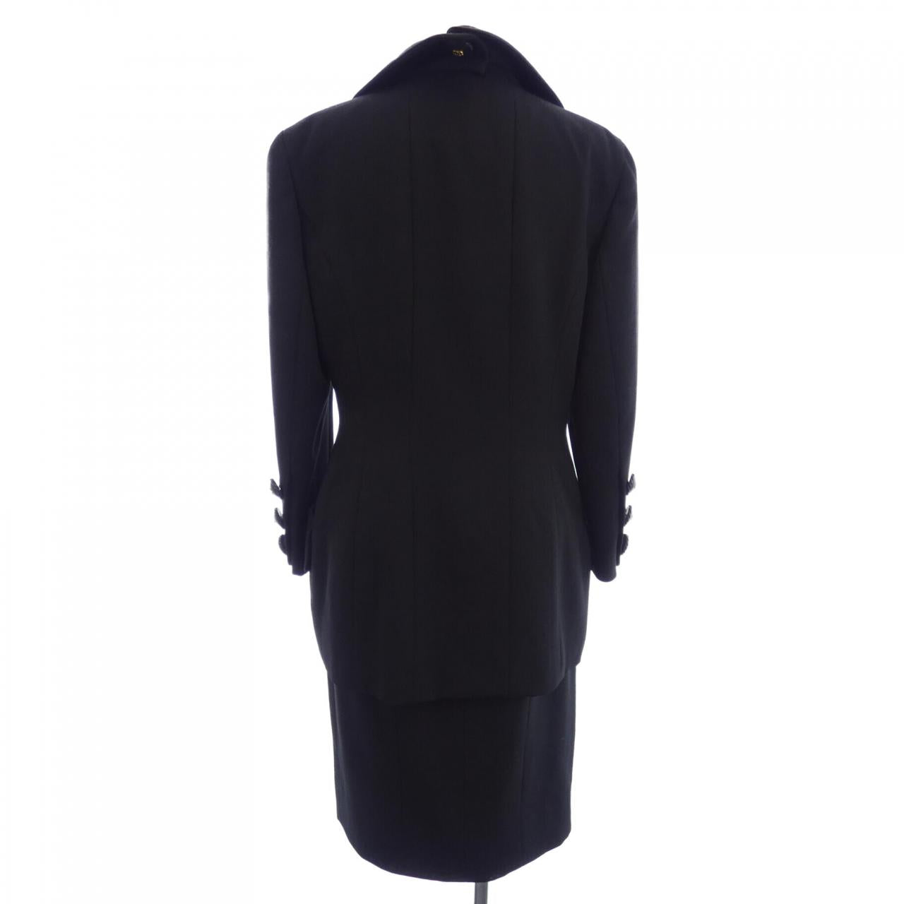 Chanel Suit Set