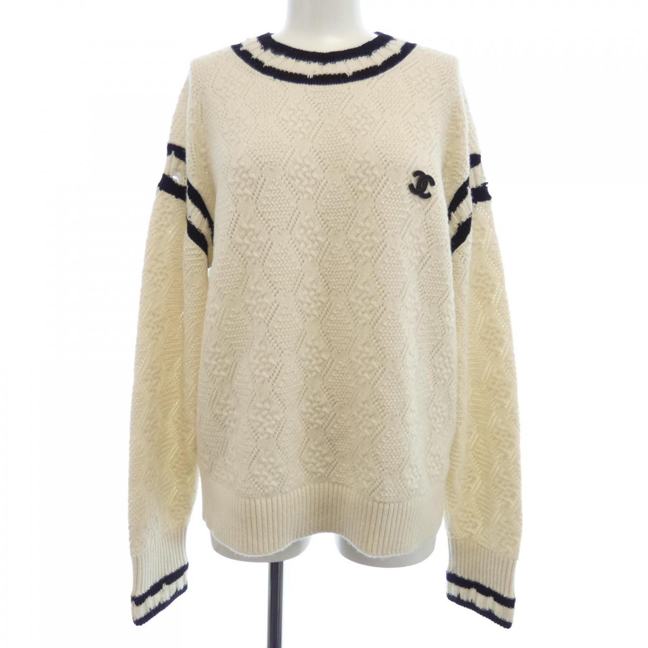 Chanel P72090K10339 Cashmere Knit