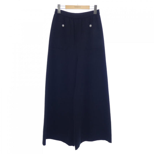 Chanel P62220K47614 Cashmere Blend Pants