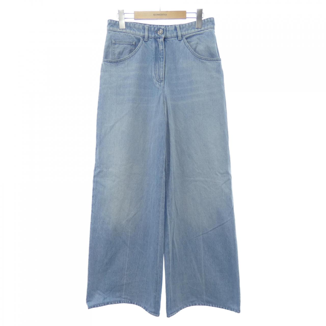 Chanel P79448V71724 Jeans