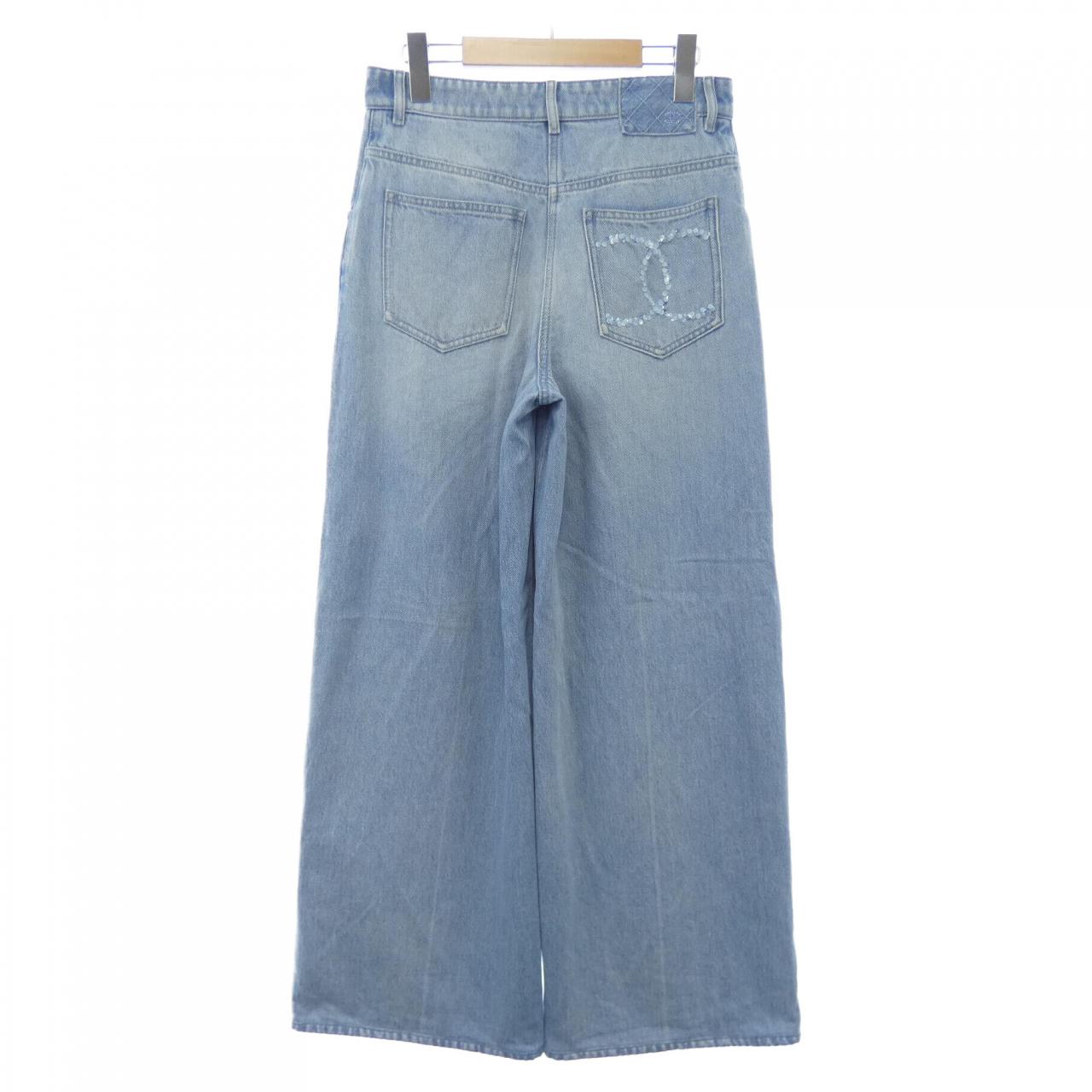 Chanel P79448V71724 Jeans