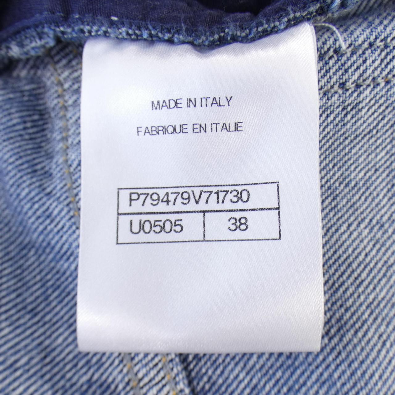 Chanel P79479V71730 Jeans