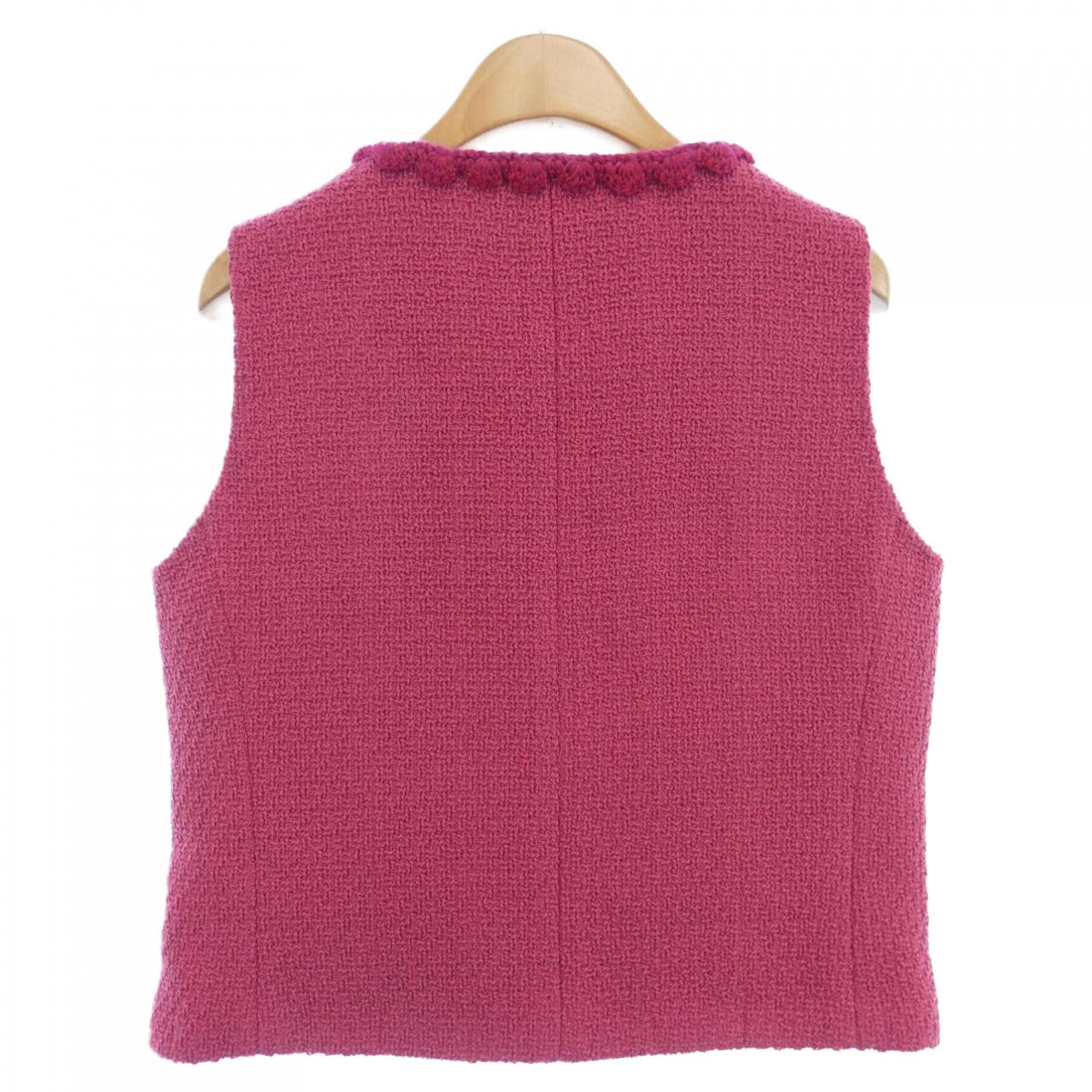 Chanel P77704V67203 Vest