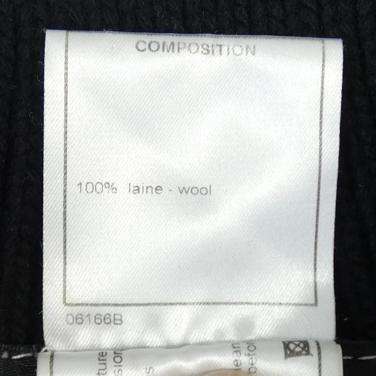 Chanel P09578V00388 97A Cardigan
