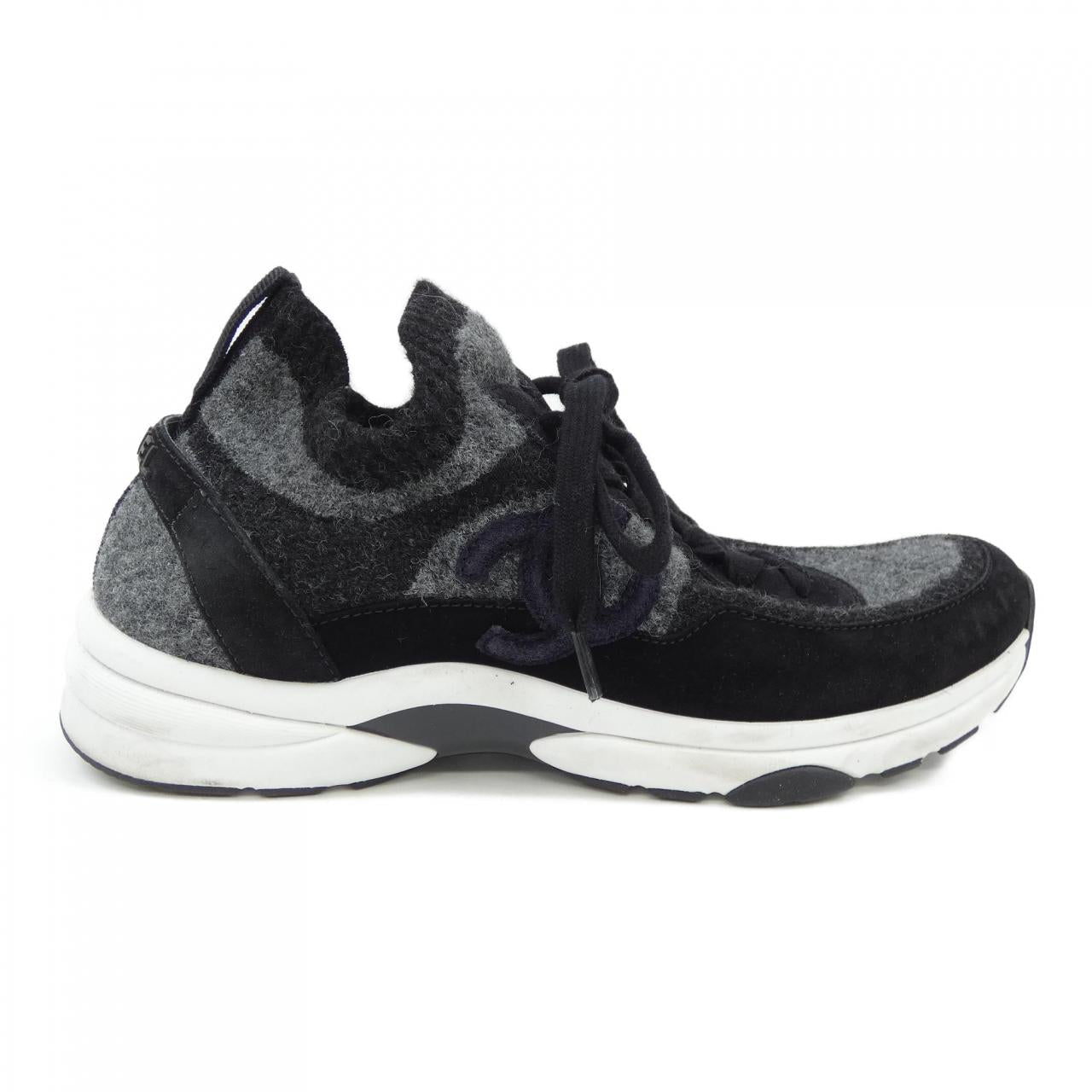 Chanel G38752 Sneakers