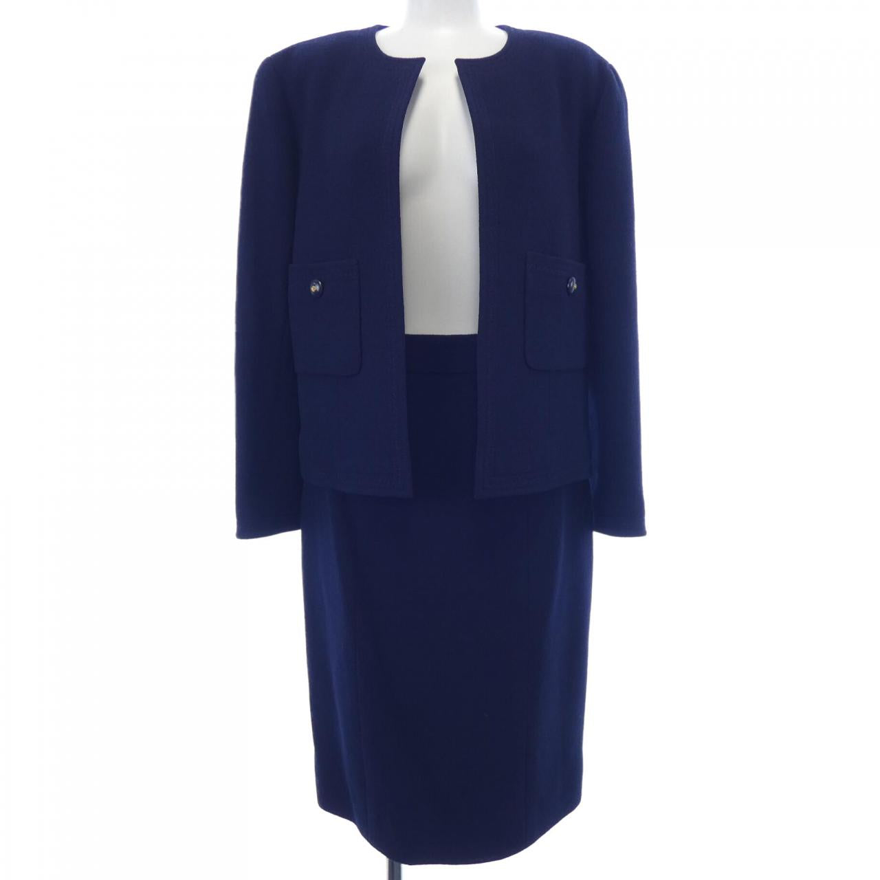 Chanel Suit Set