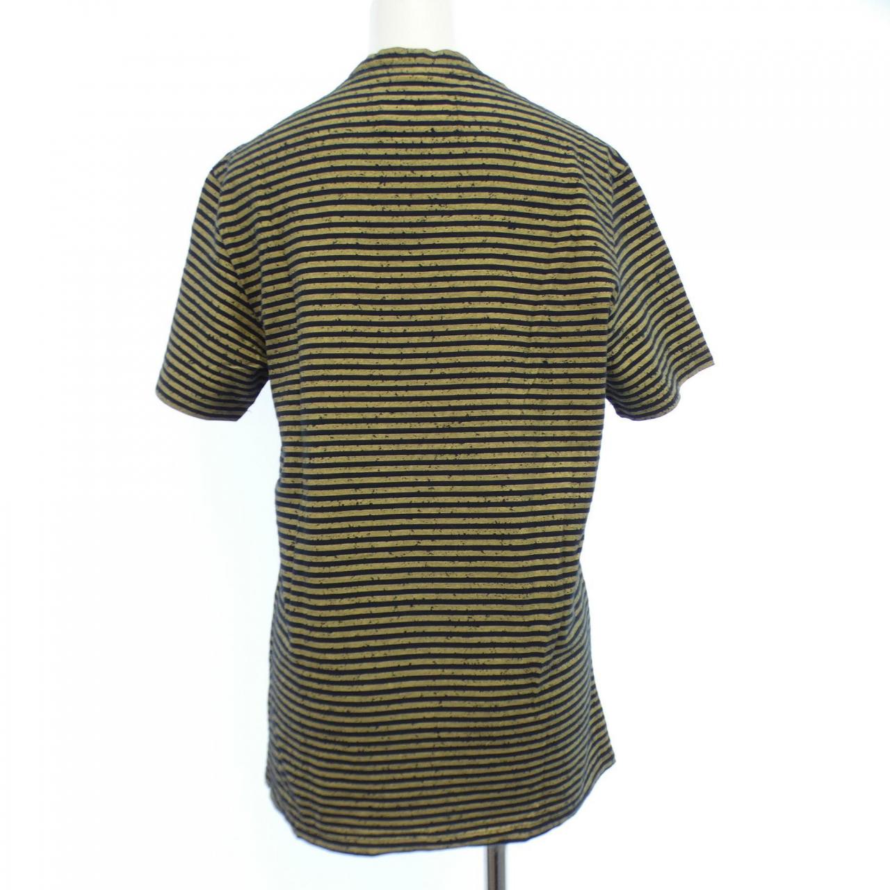 Yves Saint Laurent T-shirt