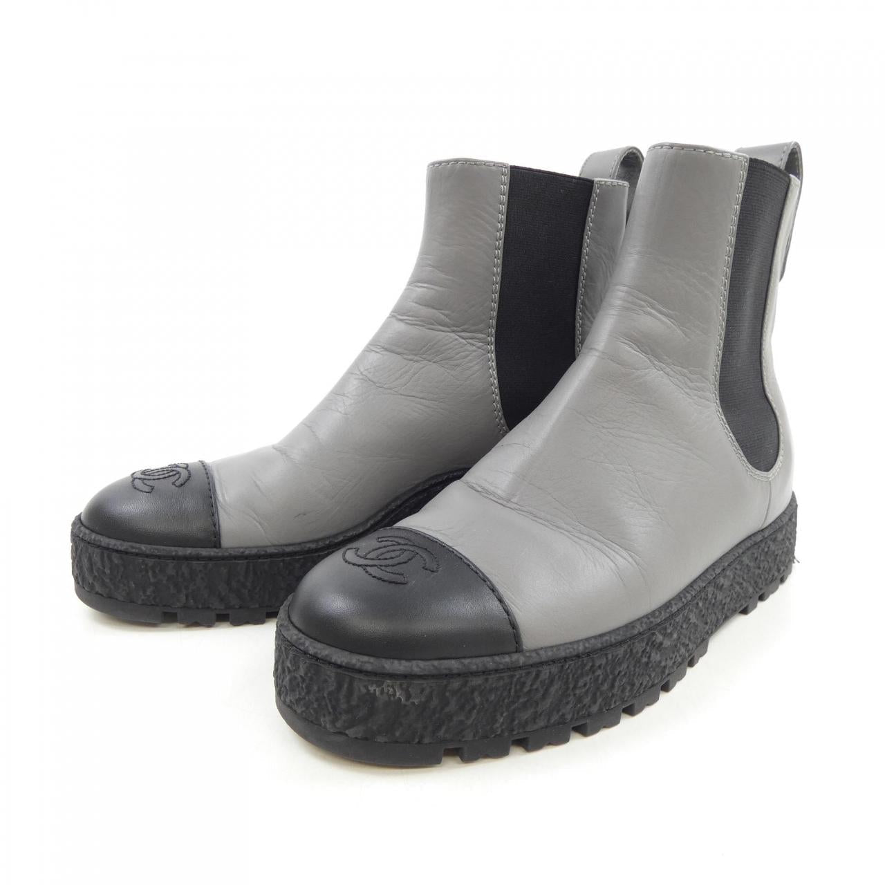 Chanel G37927X56283 Calfskin Boots