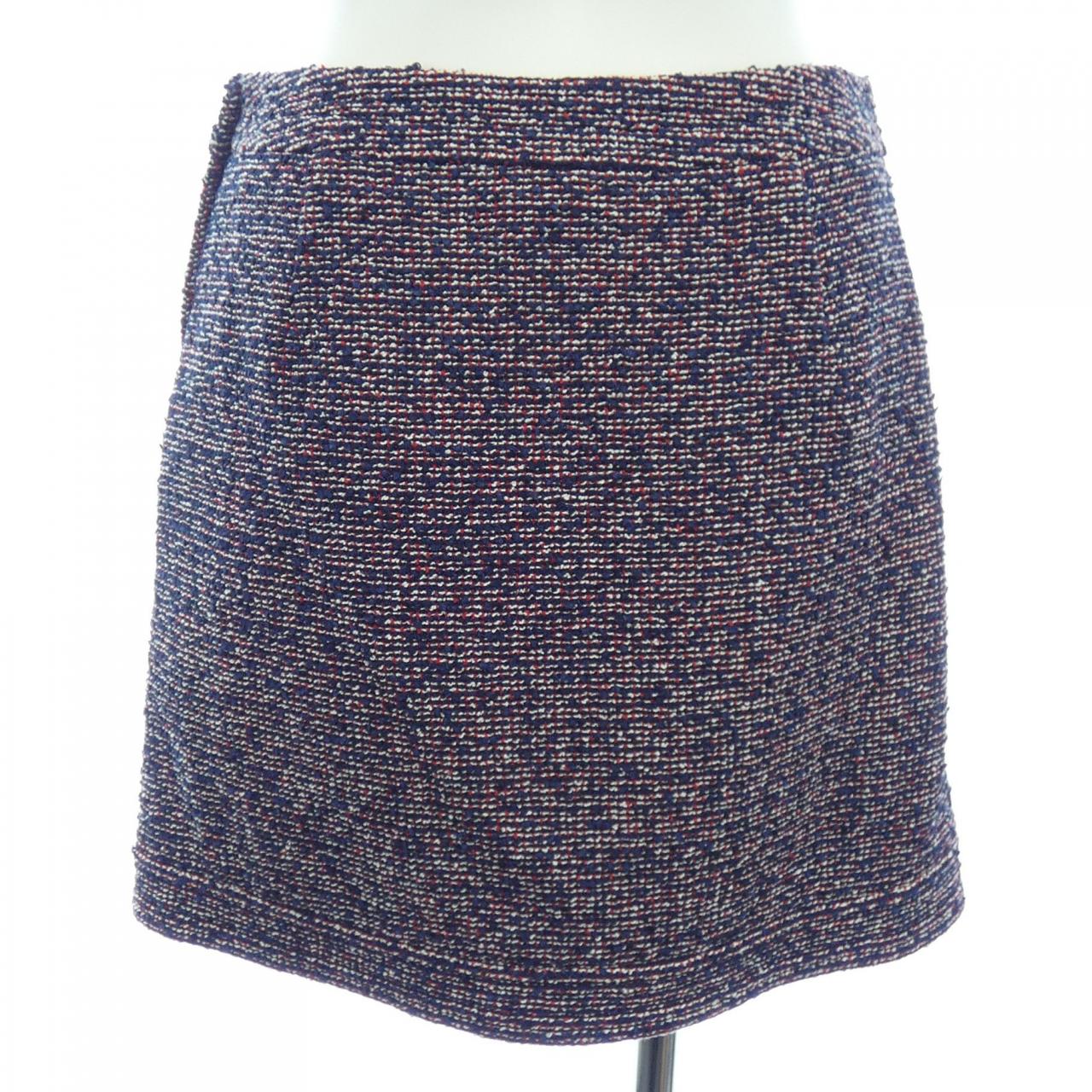 Chanel P53420V38270 Skirt