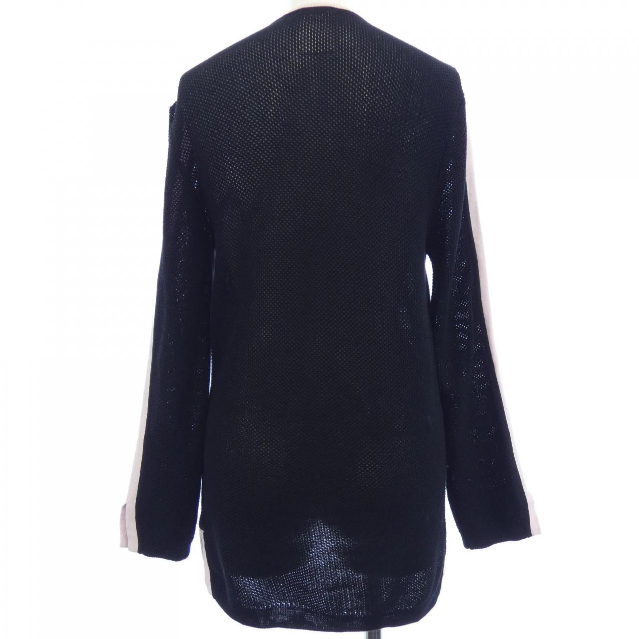Chanel P21367W03128 03P Cardigan