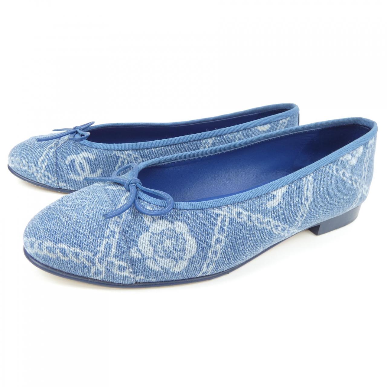 Chanel G02819B13407 Patent Denim Flat Shoes