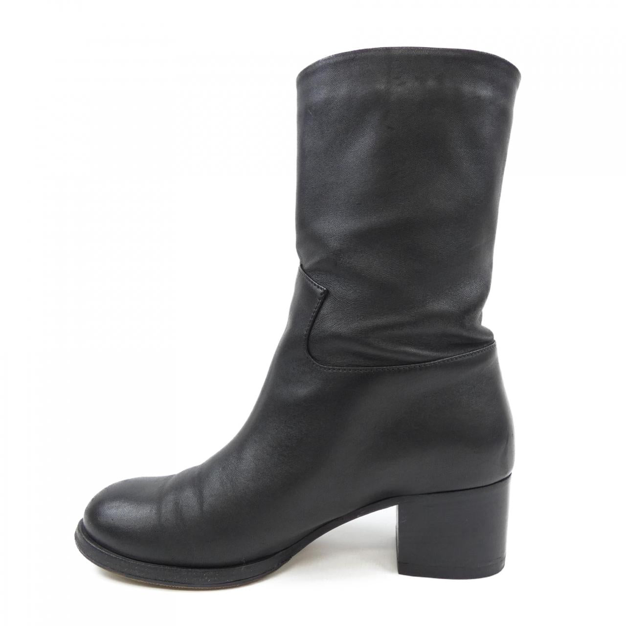 Chanel G27305X01000 Boots