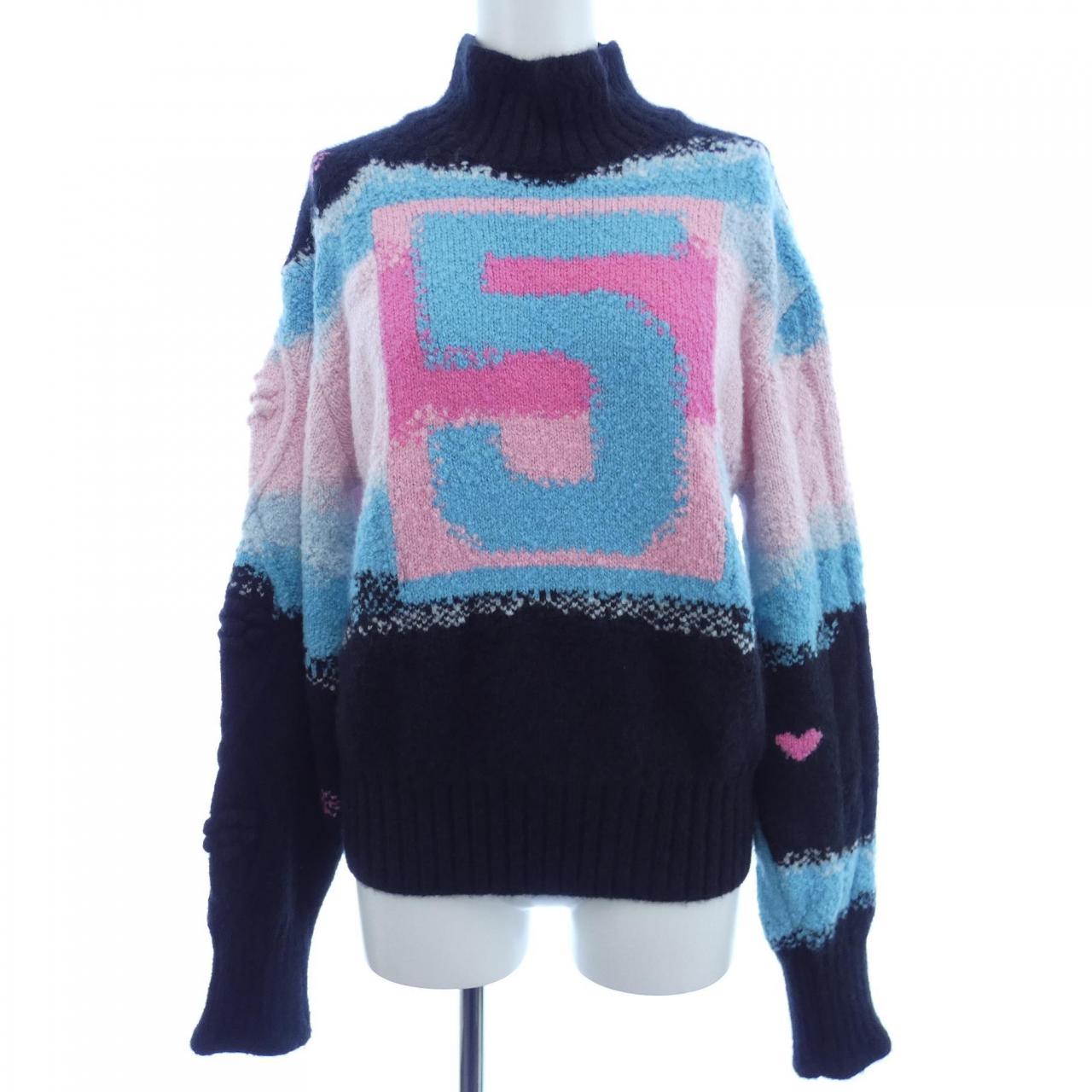 Chanel P73247K10553 22N Cashmere Knit
