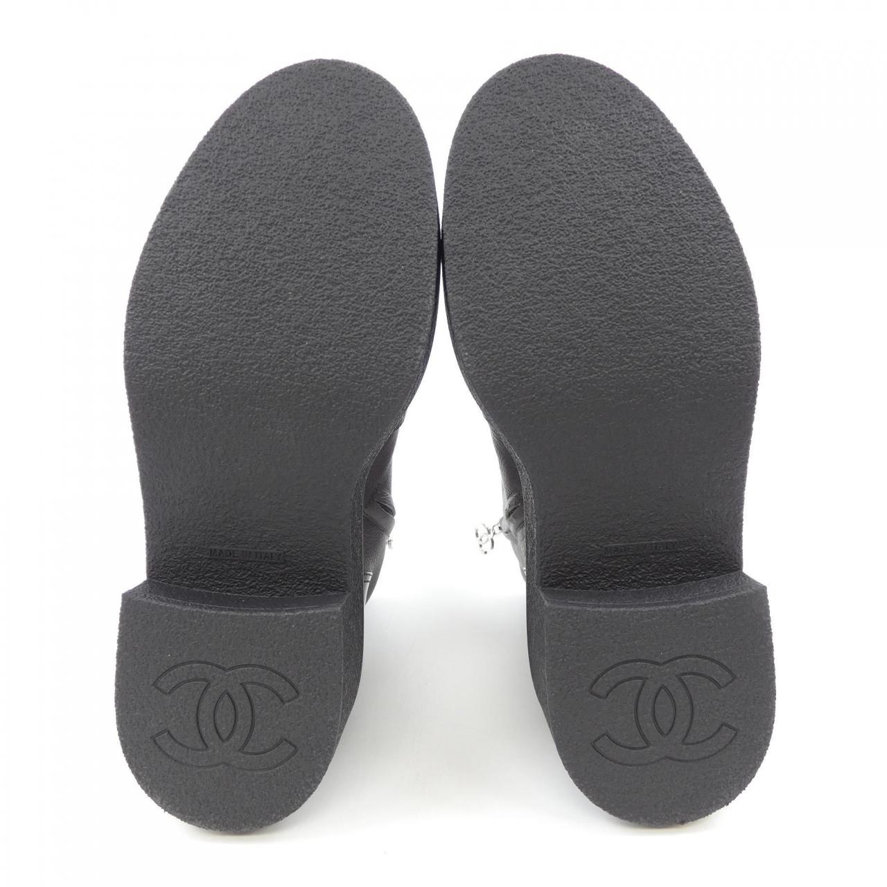 Chanel G45329B14510 Grained Calfskin Patent Calfskin Short Boots