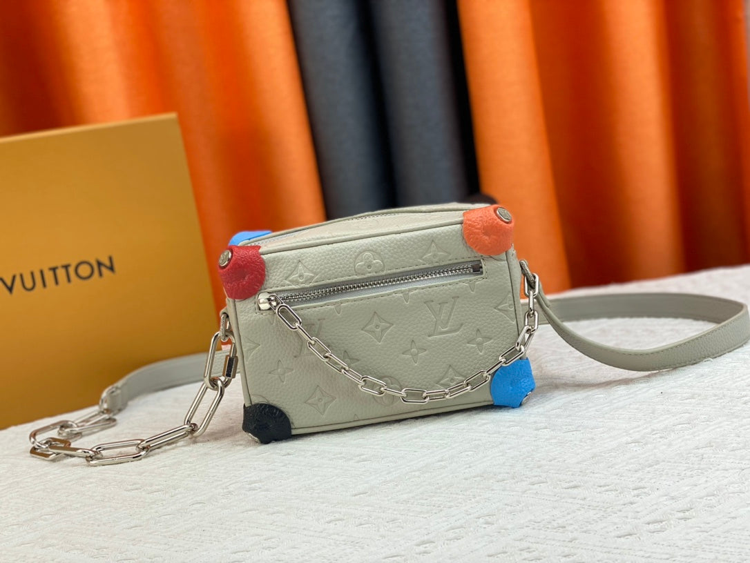 EN - New 1:1 rep Bag LUV 627
