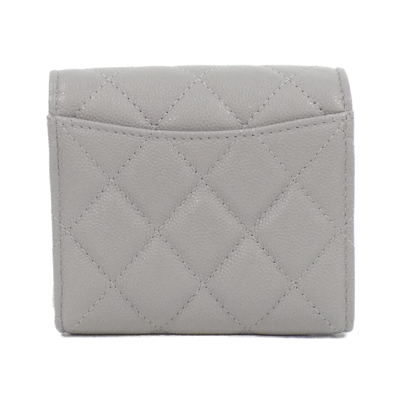 Chanel Timeless Classic Caviar Skin Wallet