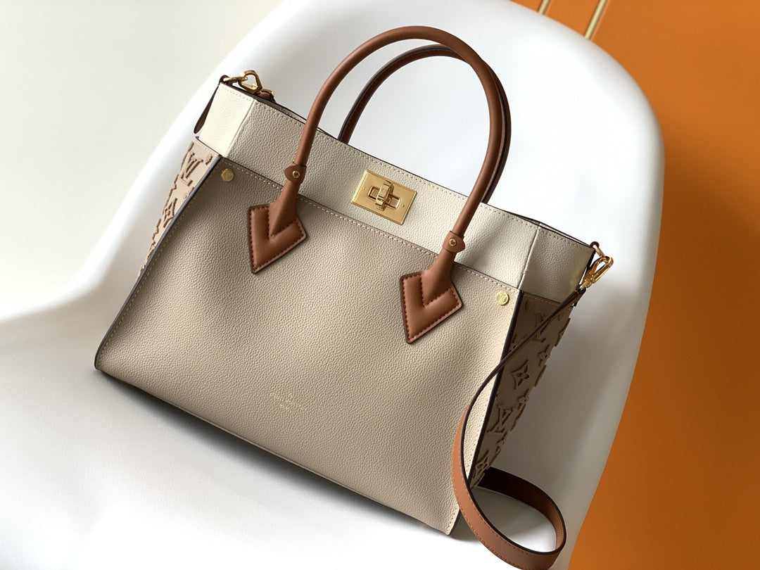 Top Quality On My Side MM Tote Bag Monogram Tufting On Nappa Softy For Women,  Shoulder Bags 12in/31cm Galet Grey Top Quality M53825
