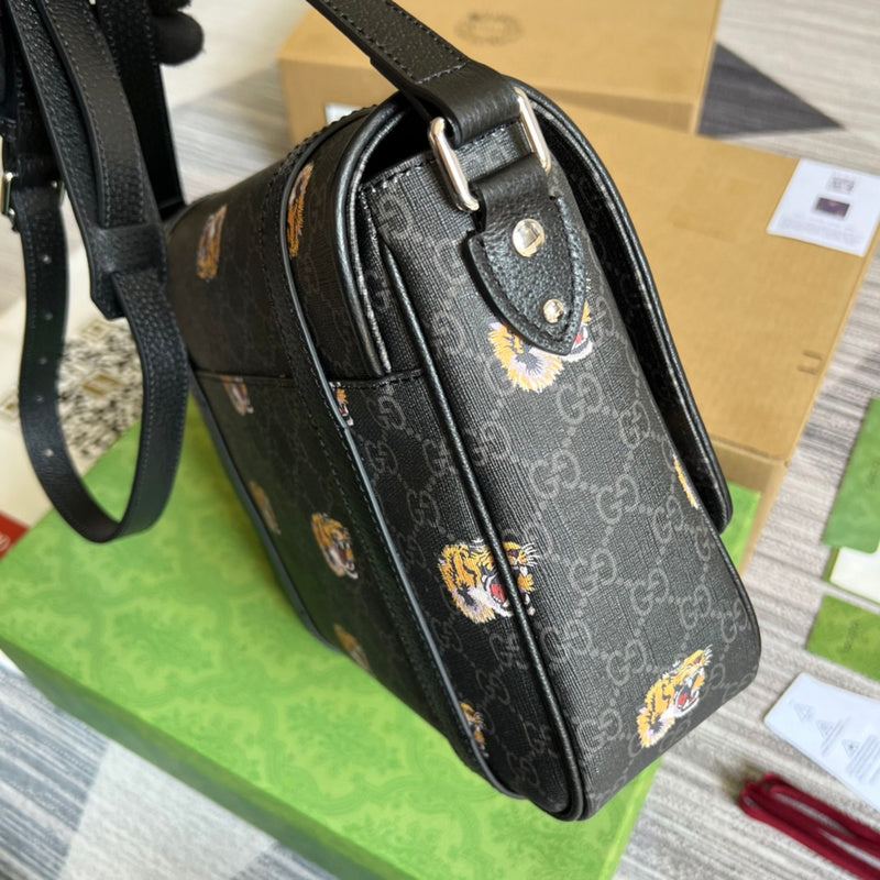 Top Quality -  Bags - 1144